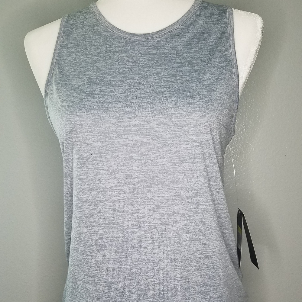 Athletic shirt